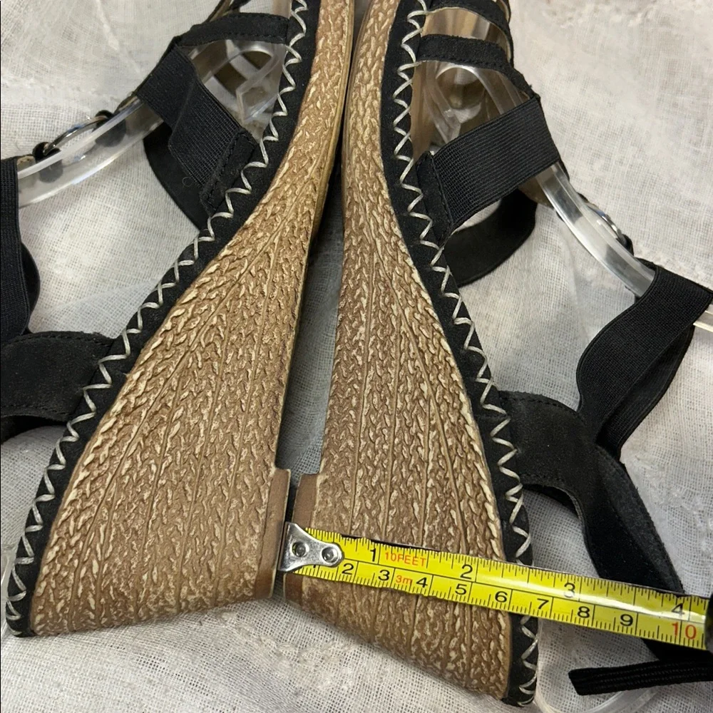 Remonte almost NEW leather elastic straps wedge shoes